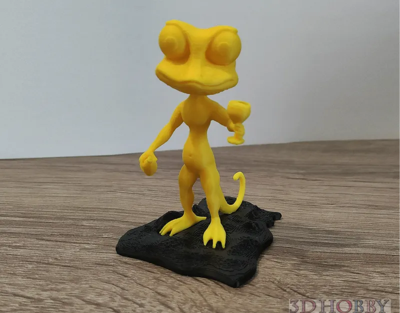 CHAMELEON or Frog