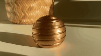 Optical illusion fidget toy 