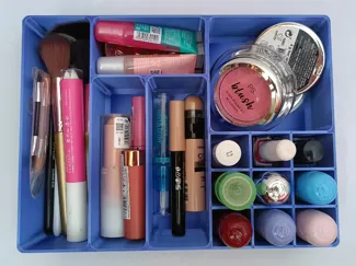 Simple Makeup Organiser