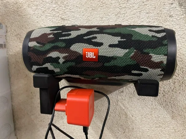 JBL Charge 3 Wandhalter