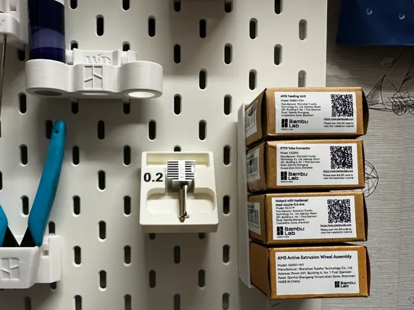 https://makerworld.bblmw.com/makerworld/model/USfc2442ca8e9760/design/2025-01-03_821aa0d526e32.png