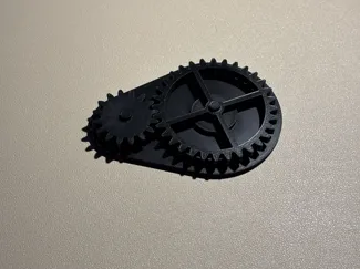 2:1 Gear Ratio Desk Toy