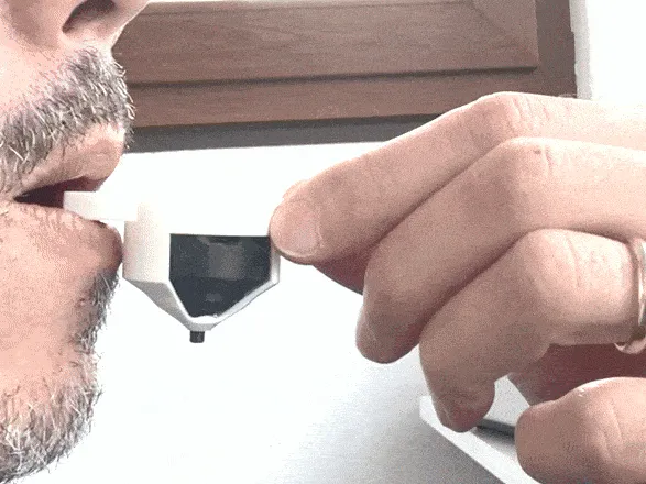 Gyro Blowing Spinner view 2