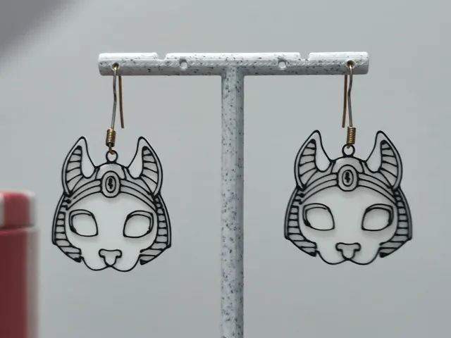 Aretes Eternidad Felina