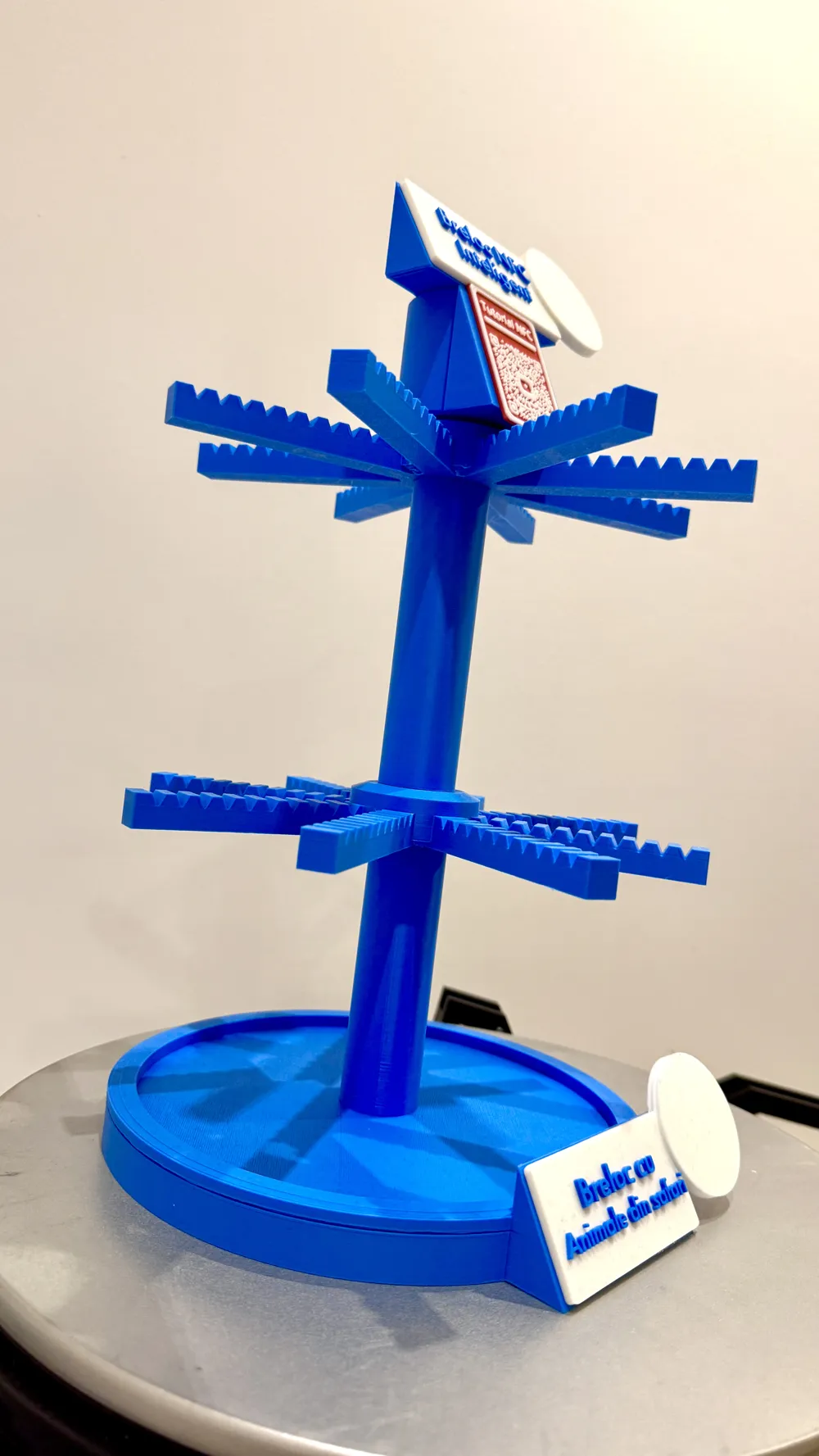 Rotating Commercial Display Stand - Keychain Rack - Free 3D Print Model ...