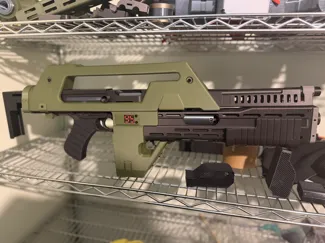 Aliens M41A Pulse Rifle Functional cut for P & X