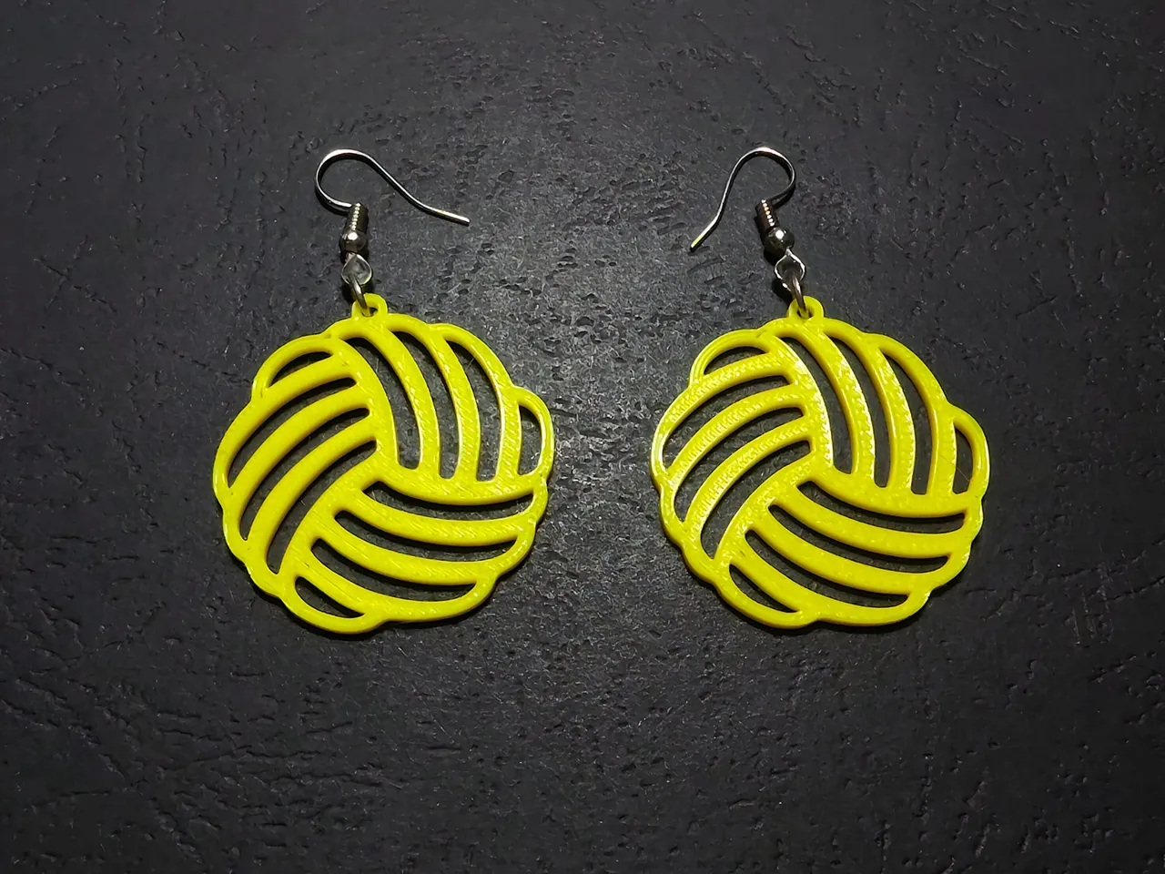 Entwined in Sight Earrings view 2