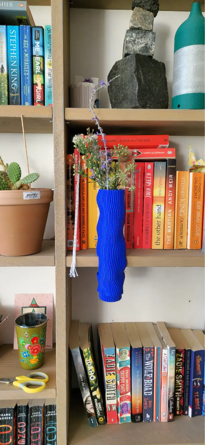 SCREW IT! Ribble - Clamp-able vase for shelves