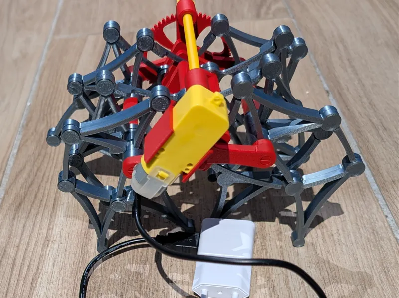 Strandbeest motorisé