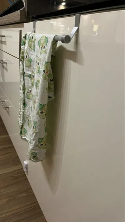 Towel holder