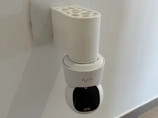 EUFY E30 POWER OUTLET MOUNT WALL