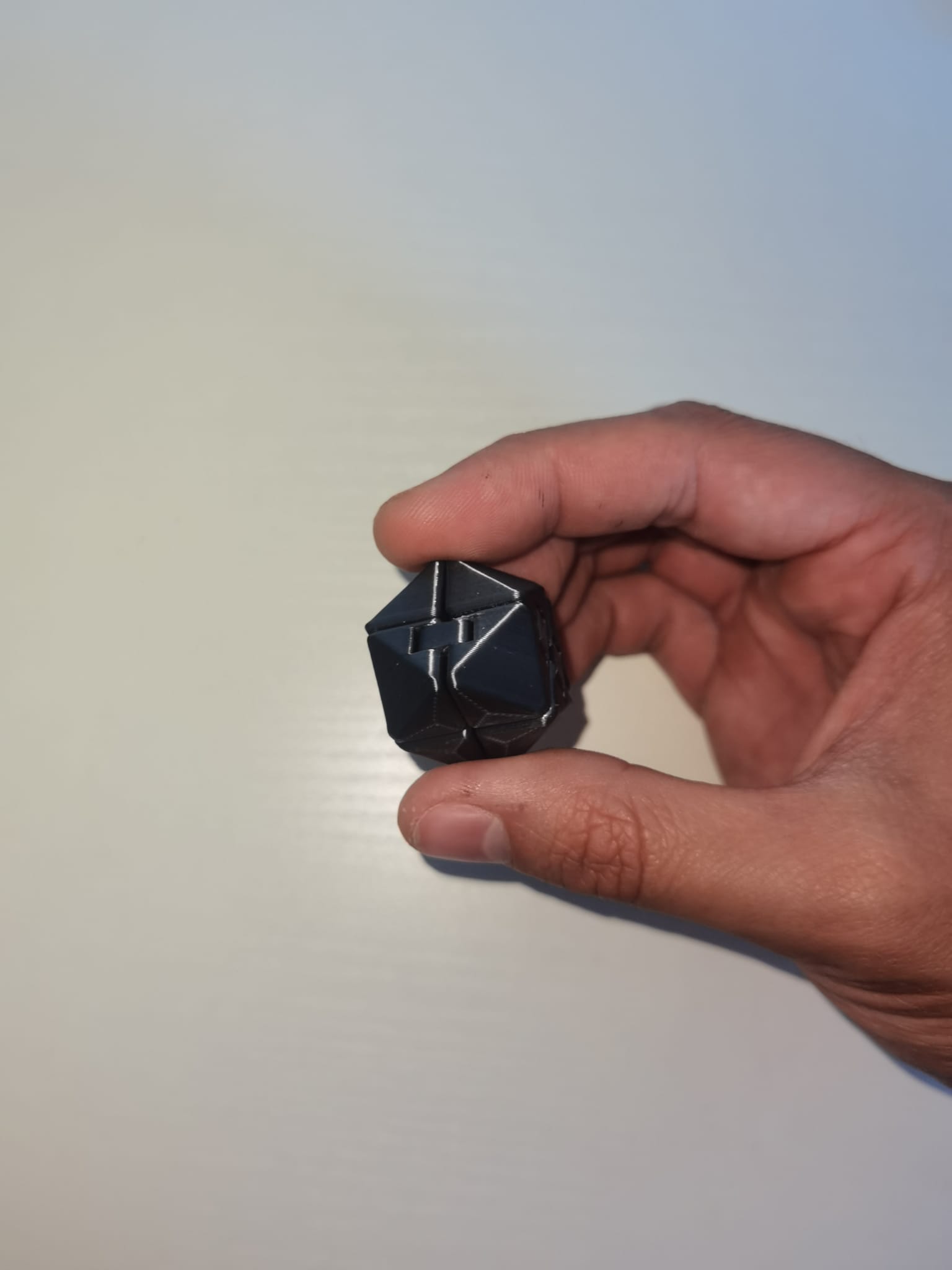 Miniatura 6 do modelo 3D Infinity triangle cube fidget toy