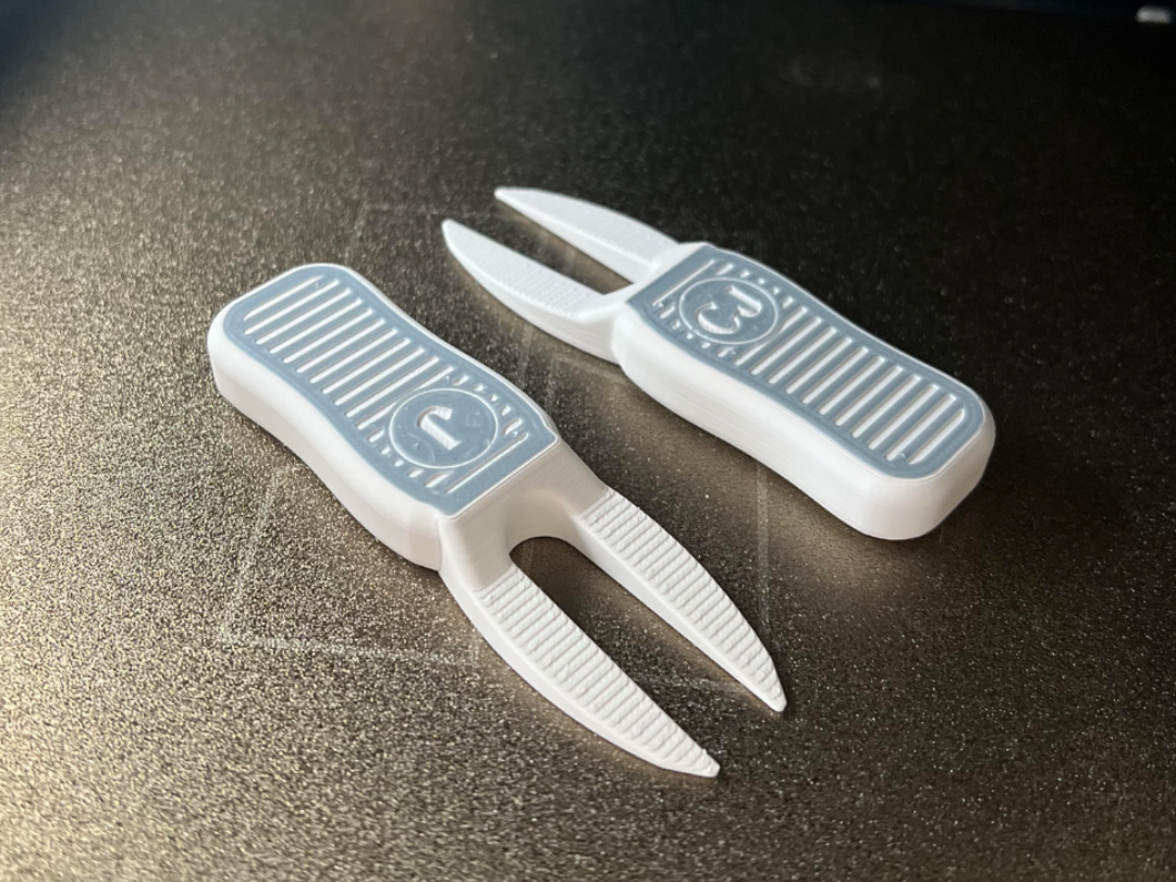 Named Golf Divot Tool