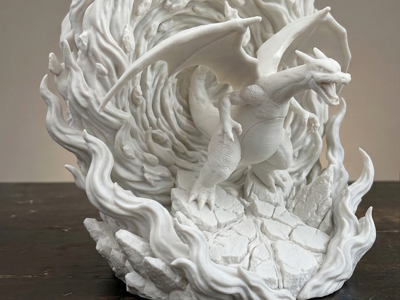 Charizard Inferno Diorama - Dragon