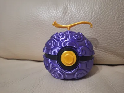 Pokeball Gomu Gomu
