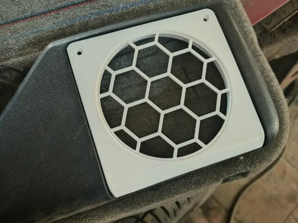 https://makerworld.bblmw.com/makerworld/model/USfc7733ac9c718f/design/cb1be28849fa53fb.jpg