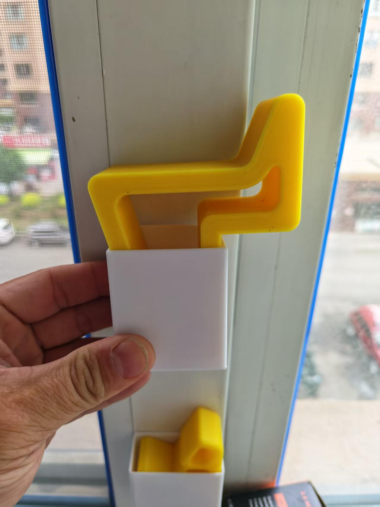 Miniatura 3 do modelo 3D 窗户开窗防关支架存放盒