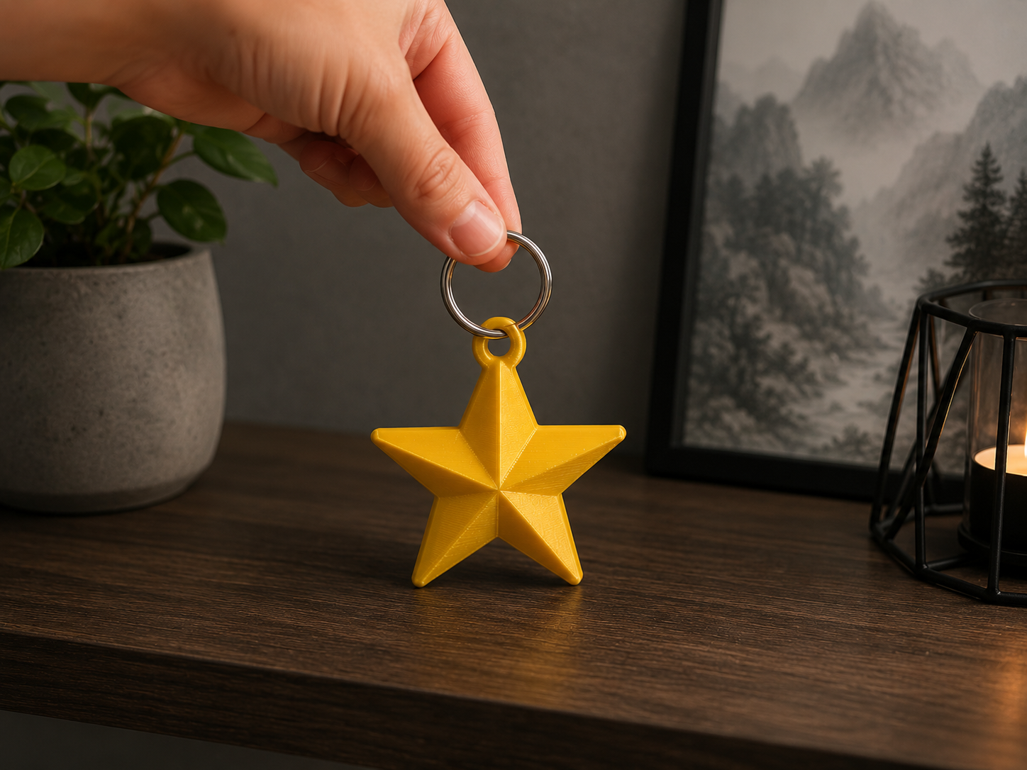 Star Keychain – Clean Geometric KeyringLucky