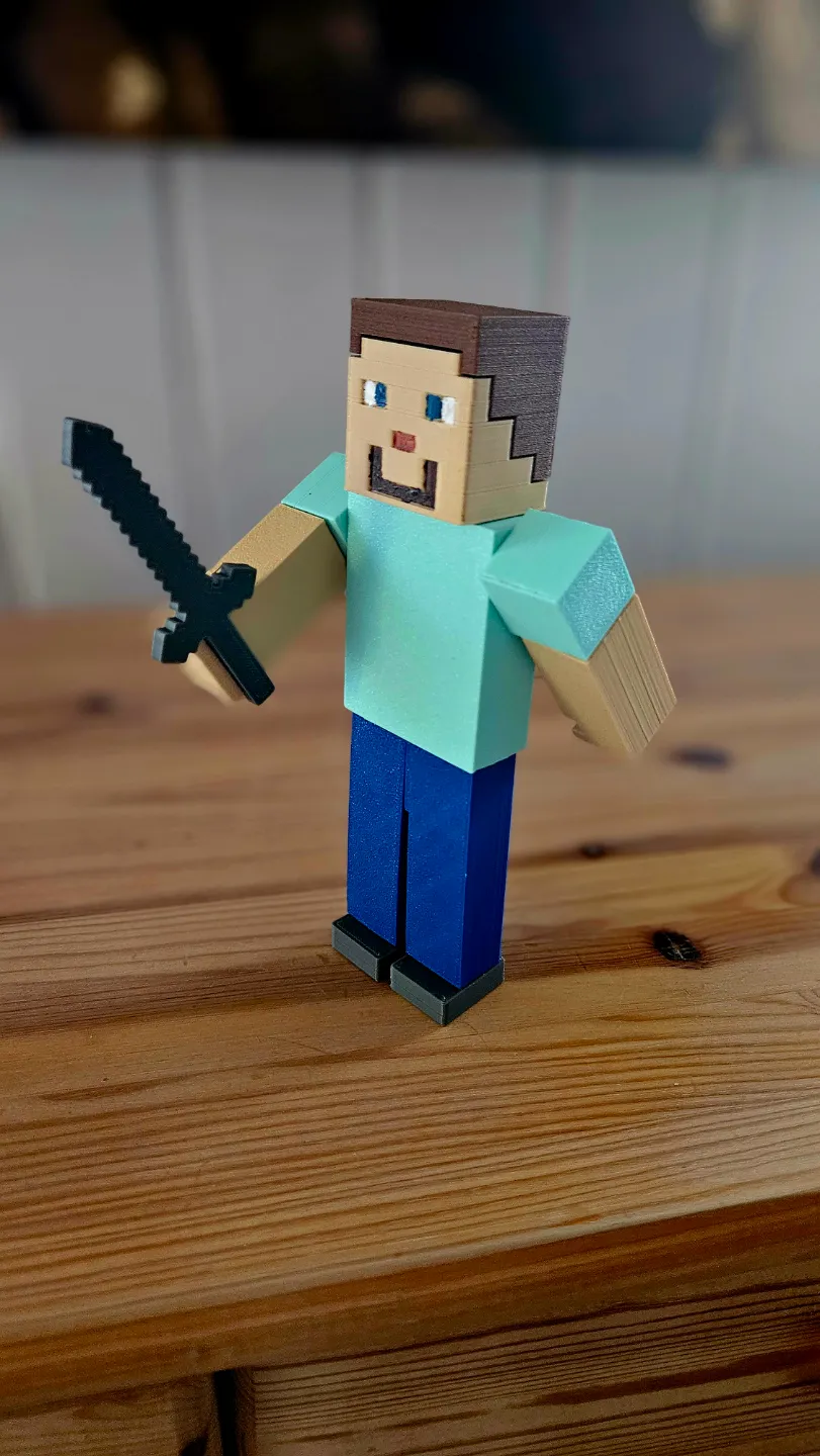 3Dプリント マインクラフトフィギュア スティーブ＋剣/マインクラフトスティーブ - 無料3Dモデル -MakerWorld, image size:811x1440