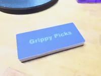 PETG, 2 color, customizable text, triangle pattern inside
