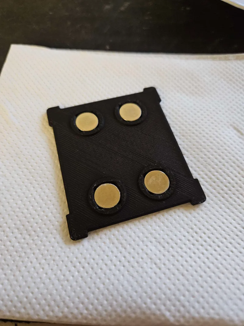 BL Led Controller Case Magnet Cover