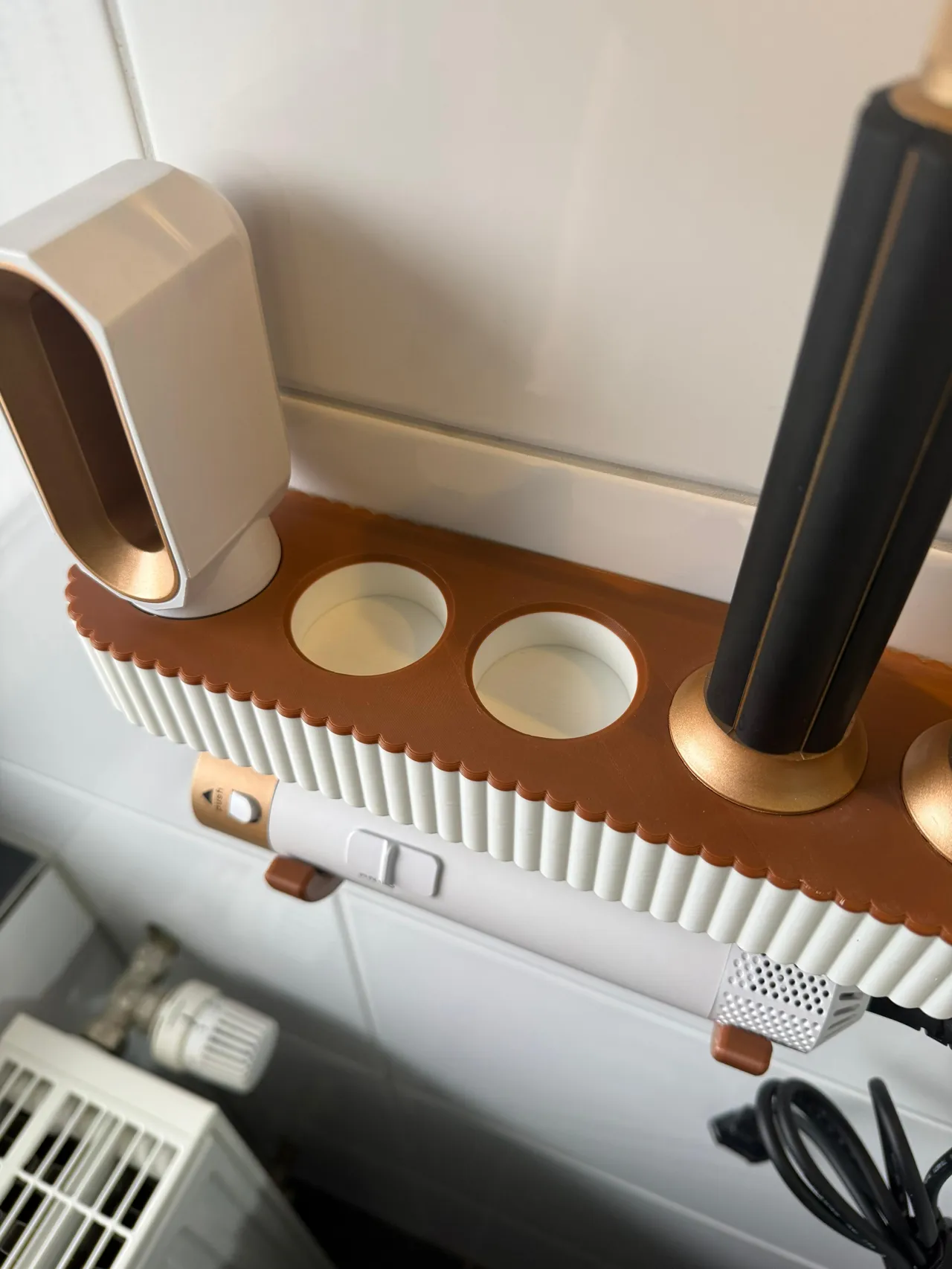 Dyson dryer holder view 4