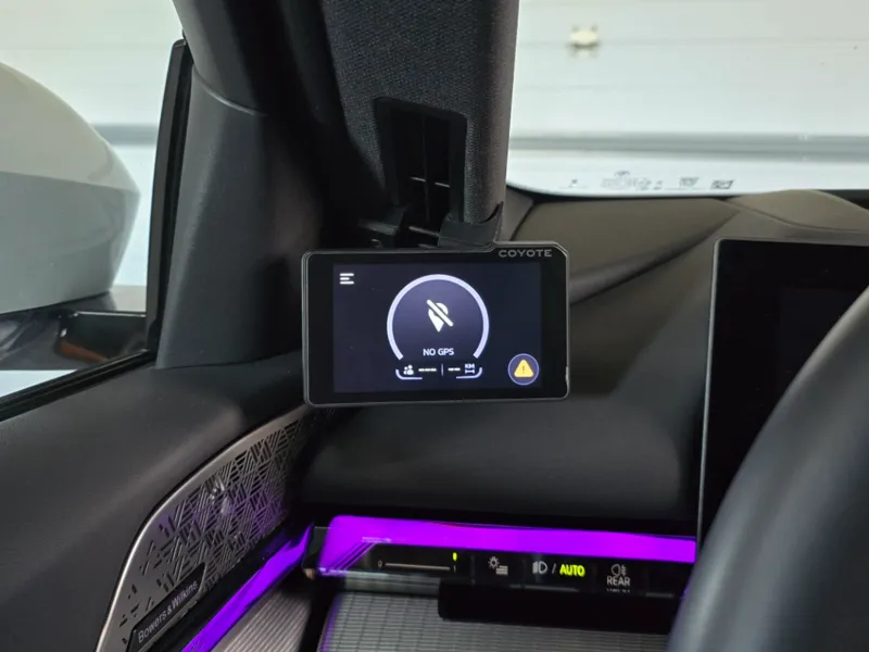 BMW G60 / G61 A-Pillar Phone & Coyote Mount 