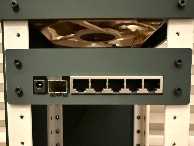 MikroTik Tray 1U