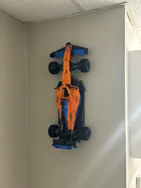 Support mural pour LEGO Technic McLaren F1 — photo 6