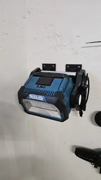 Support pour projecteur LED Makita DML809 — photo 2