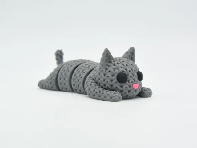 Knitted Articulated Cat