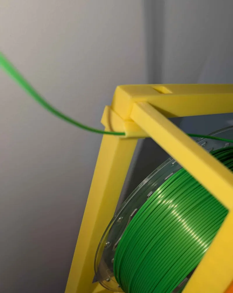 Filament Guide for Vertical Filament Shelf