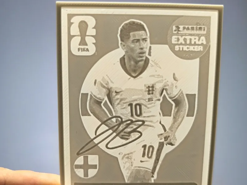 Cromo en 3D de Bellingham Gold (Album Panini 2026)