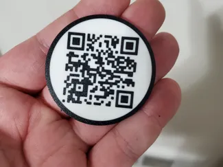 Editable business chip w/ QR code & embedded NFC