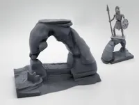 Arche rocheuse avec plateforme pour figurines — photo 1