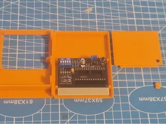Commodore 64/128 cartridge case
