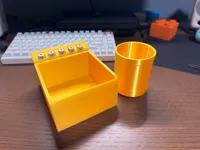 Boîte de jeu et gobelet à dés Yahtzee — photo 2