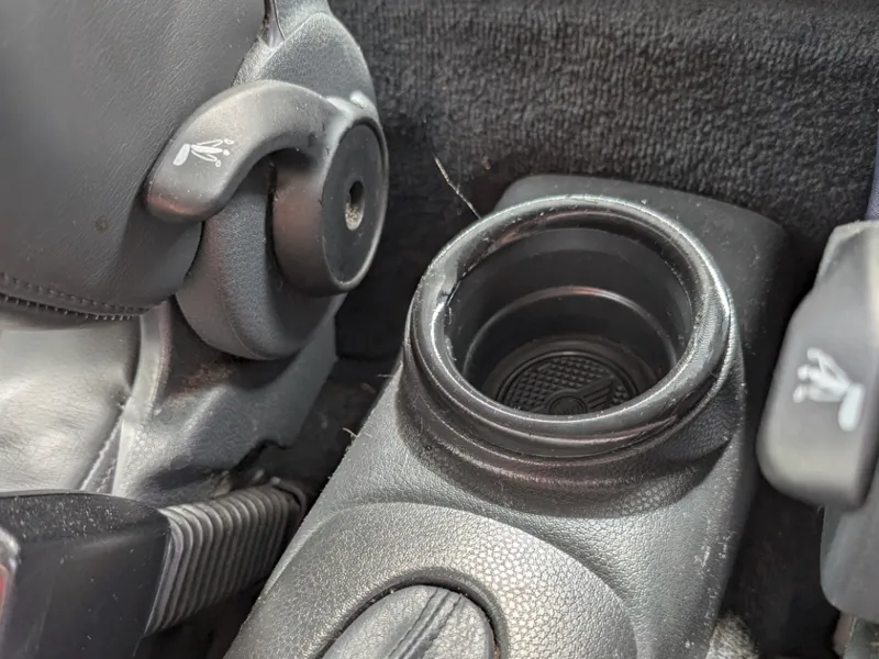 R50 R53 Mini Cooper Rear cup holder ring
