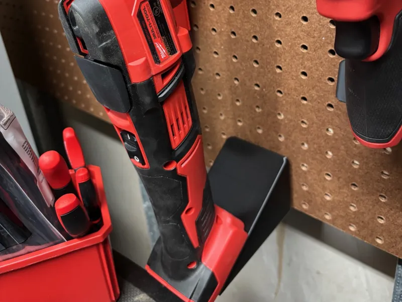 M18 Multi Tool Begboard Mount