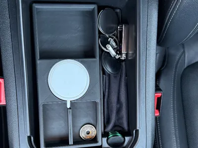 BMX X3 G01 Center Console Insert MagSafe/OOONO2