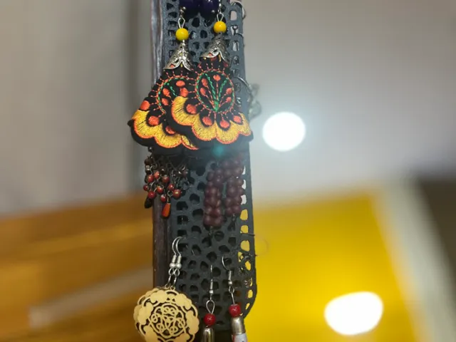 Organic Earring Holder