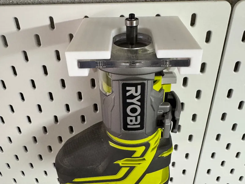 Ryobi RTR18 holder for Ikea Skadis pegboard
