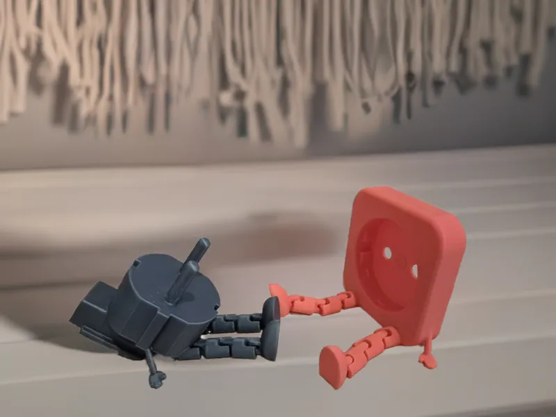 Articulated Plug and Outlet - Love set