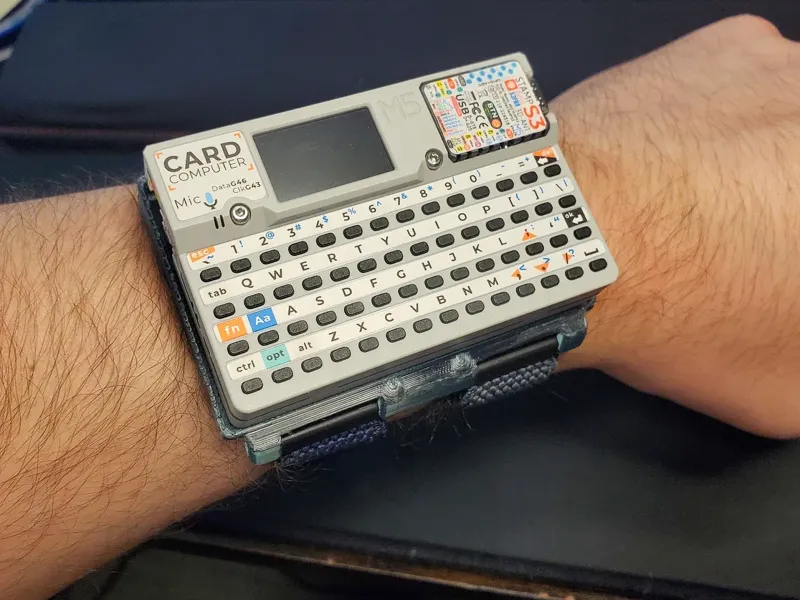 Cardputer 1.1 AND 1.0 to wear like a watch