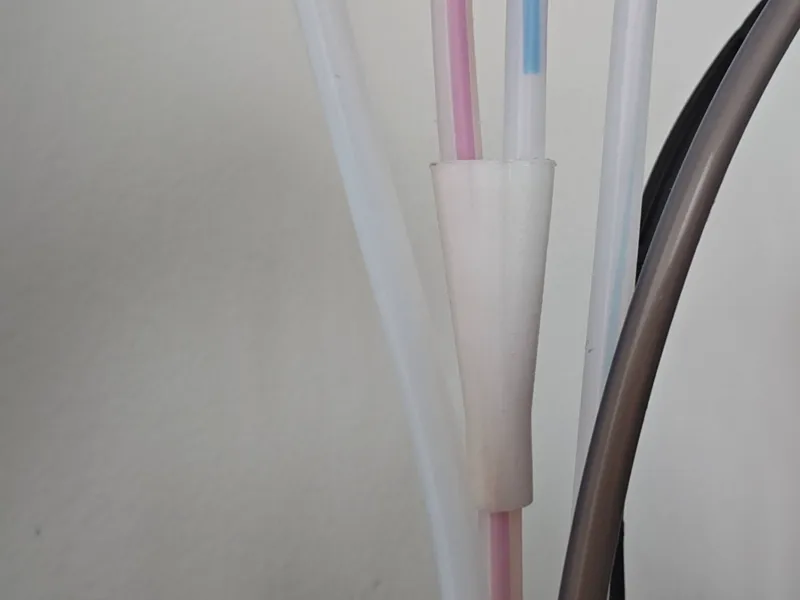 PTFE  Y splitter with threads