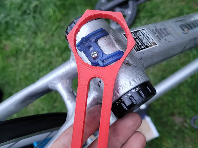 Key for support bicycle