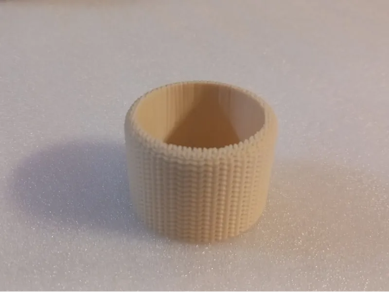 Knitted Woven Texture Beveled Cylinder 