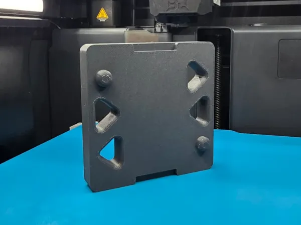 https://makerworld.bblmw.com/makerworld/model/USfd14e5e3859892/design/2025-12-08_9cc717ba09146.jpg