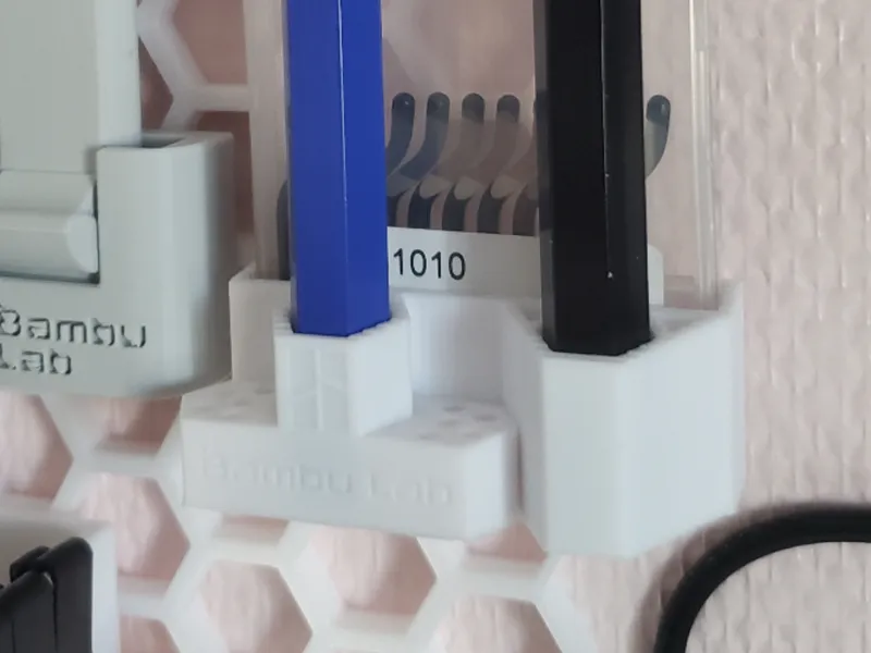 Rangement de deburring tool sur HSW
