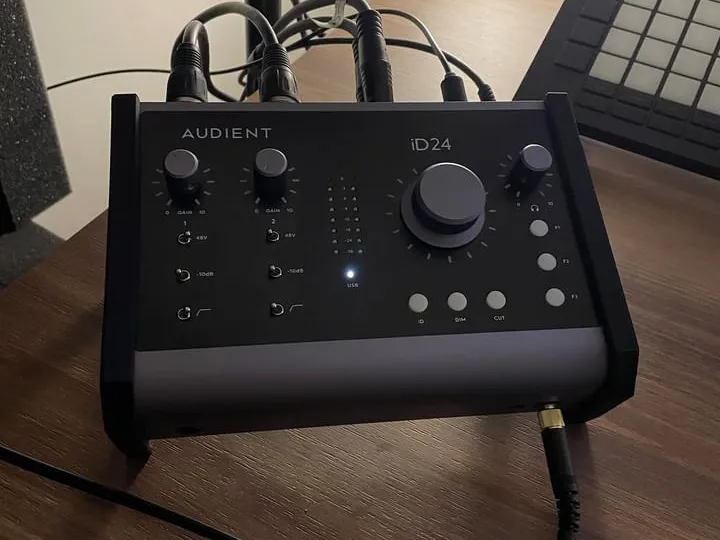 Audient ID24 MK2 Interface Riser Feet
